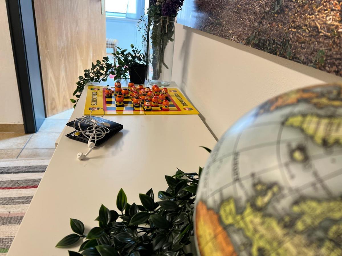 Mitten Im Zentrum Ferienwohnungen Mit Sonniger Terrasse 텔프스 외부 사진