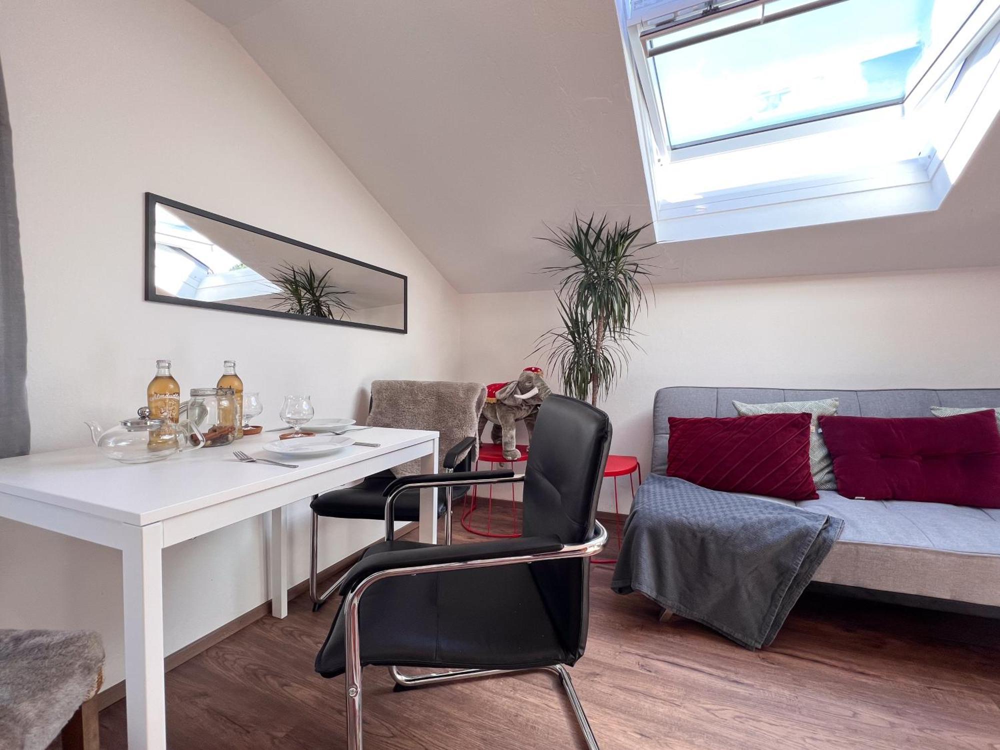 Mitten Im Zentrum Ferienwohnungen Mit Sonniger Terrasse 텔프스 외부 사진