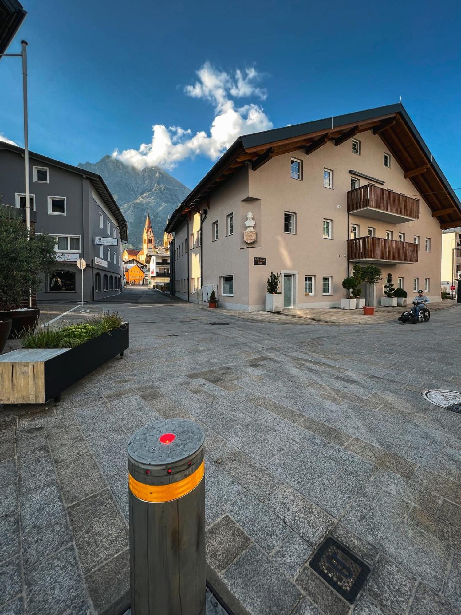 Mitten Im Zentrum Ferienwohnungen Mit Sonniger Terrasse 텔프스 외부 사진